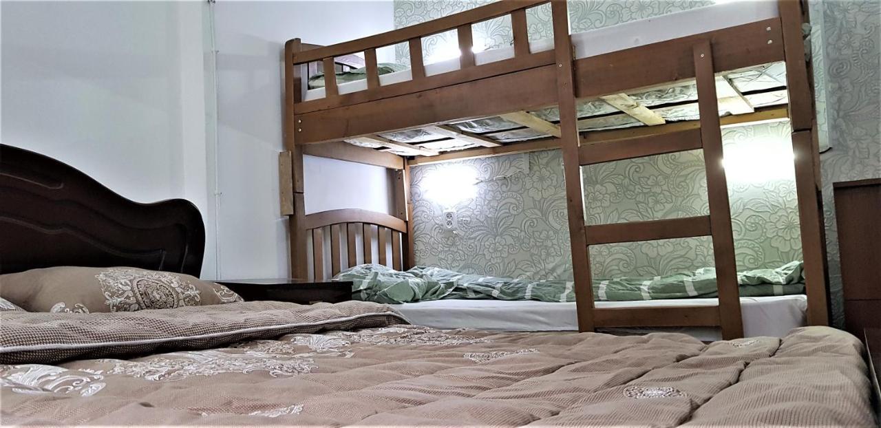 Backpackers Hostel Tbilisi Eksteriør bilde