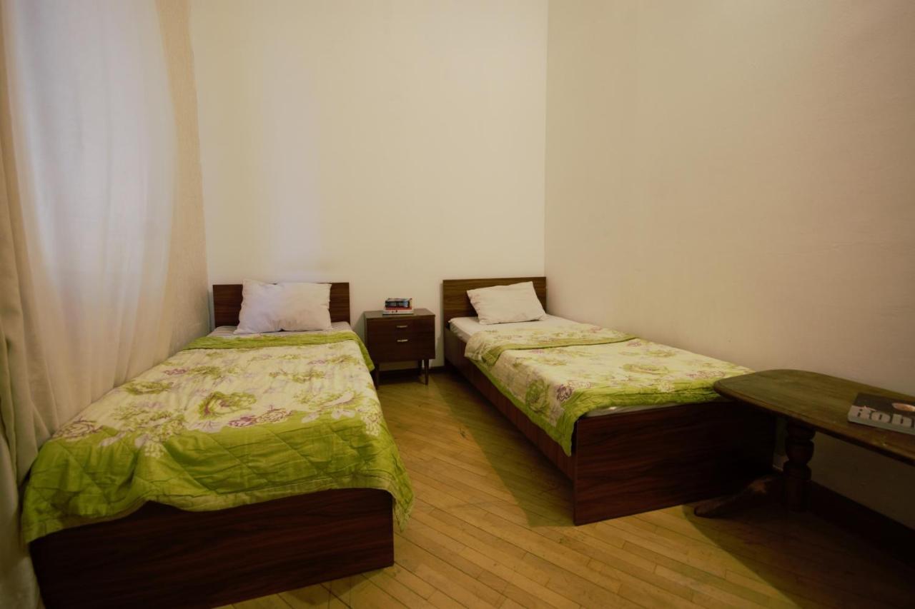 Backpackers Hostel Tbilisi Eksteriør bilde